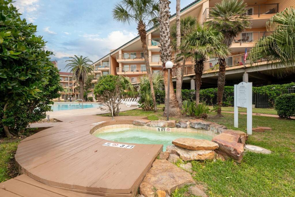 Baca Beach Escape I - 3 Pools - Pet Friendly Галвестън Екстериор снимка